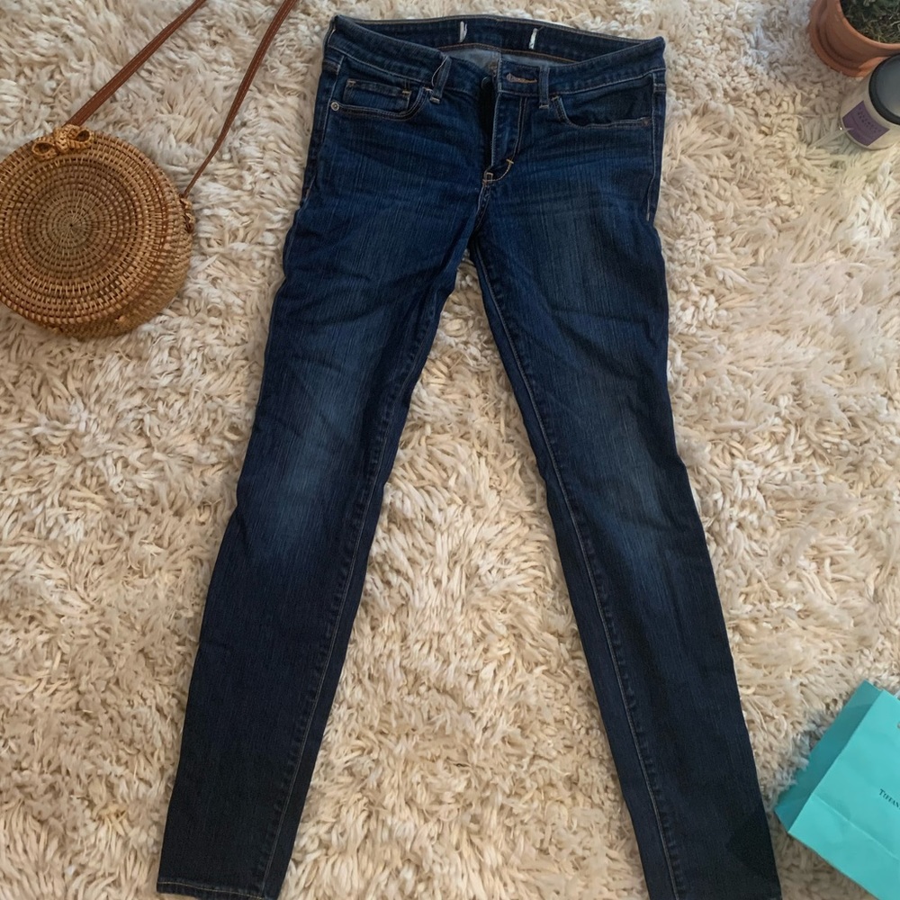 abercrombie & fitch dark wash jeans
